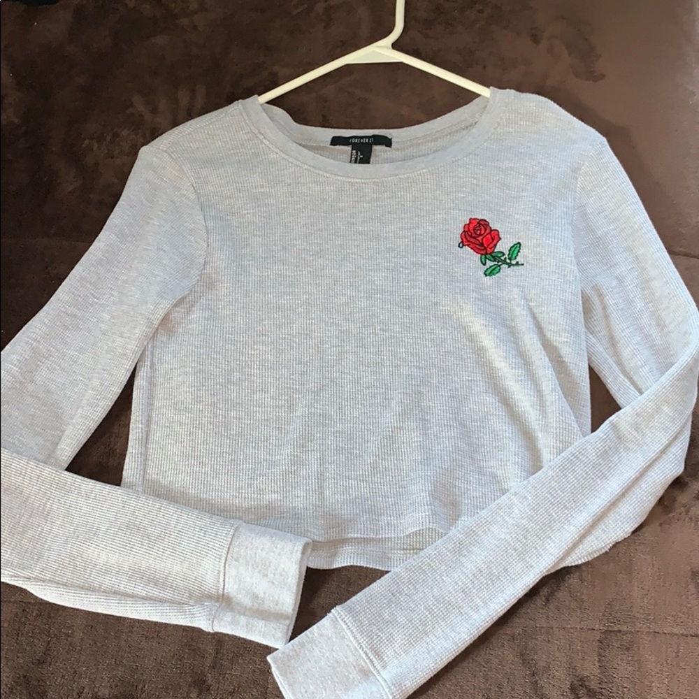 Grey long sleeve crop top forever 21